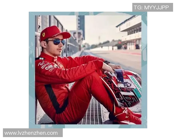 F1赛场上的足球明星:跨界运动员的精彩瞬间与传奇故事 F1赛场上的足球明星:跨界运动员的精彩瞬间与传奇故事