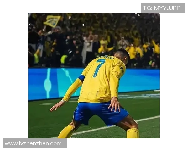 低调却闪耀的足球明星背后的故事与成就揭秘